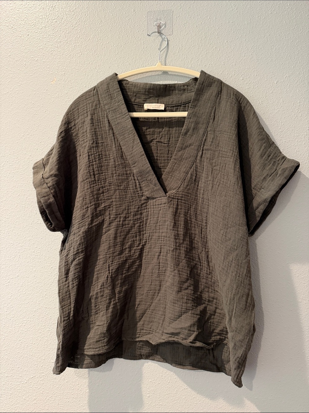 LoveStitch Women's Relaxed V-Neck Gauze Top in Olive